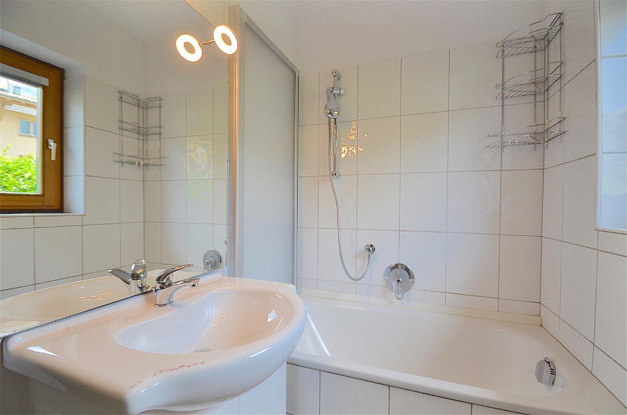Apartment Valentina - By Alpen Apartments Zell am See Esterno foto