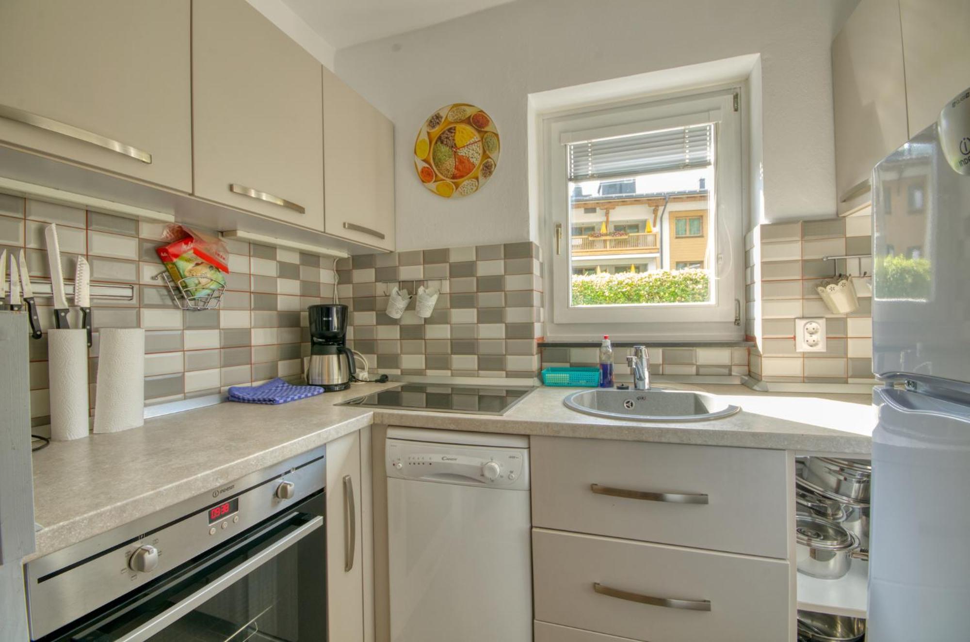 Apartment Valentina - By Alpen Apartments Zell am See Esterno foto